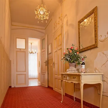 Hotel Italia Altstadthaus